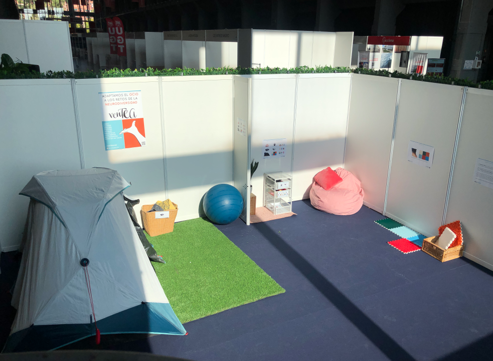 Espacio de calma en la feria de discapacidad y empleo Madrid